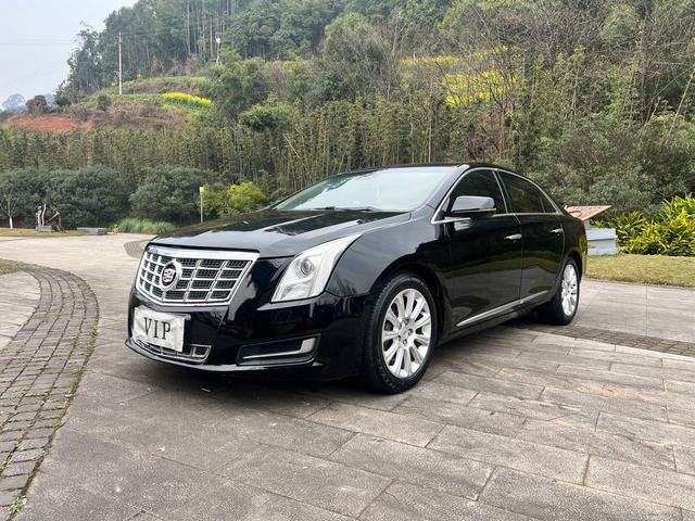 Cadillac XTS