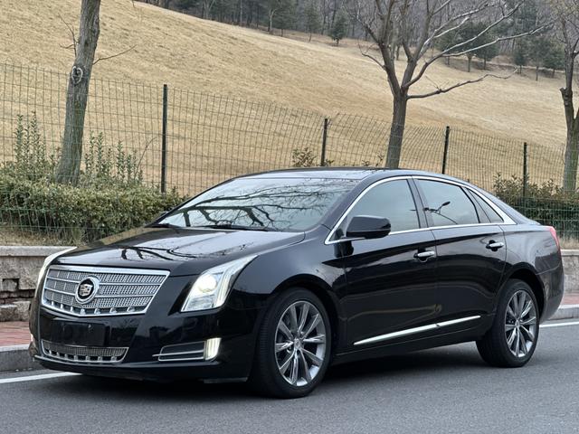 Cadillac XTS