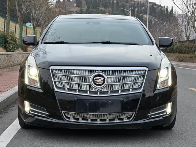 Cadillac XTS