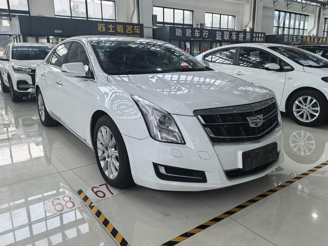 Cadillac XTS