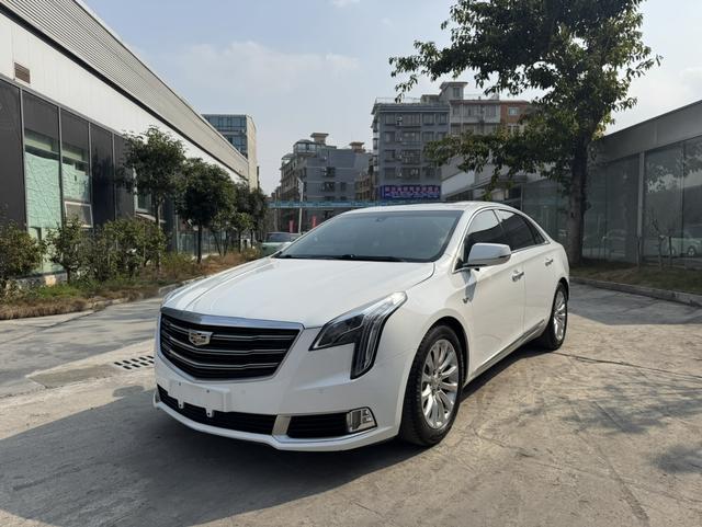 Cadillac XTS