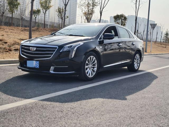 Cadillac XTS