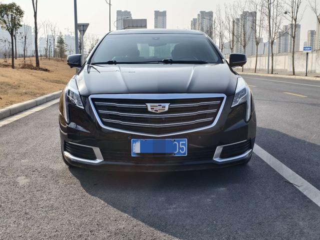 Cadillac XTS