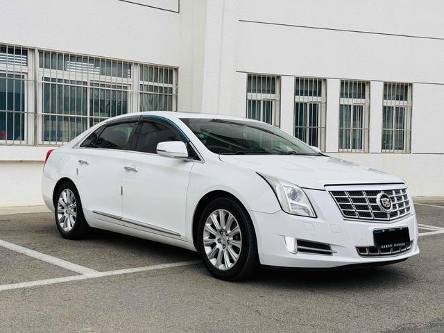 Cadillac XTS