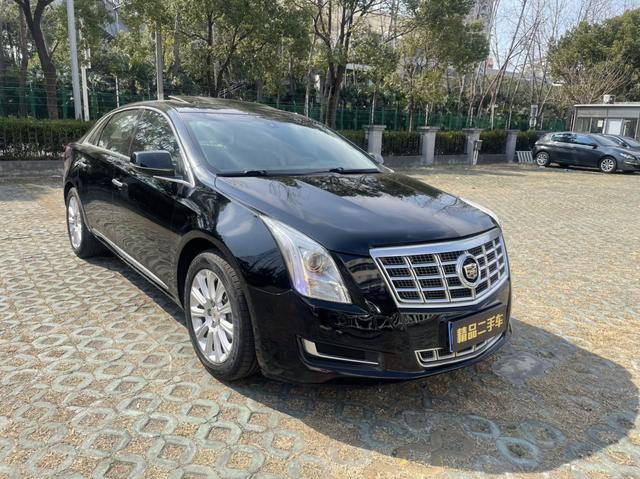 Cadillac XTS