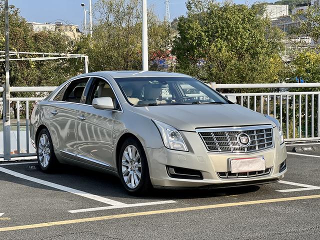 Cadillac XTS