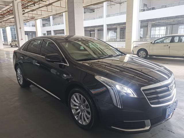 Cadillac XTS