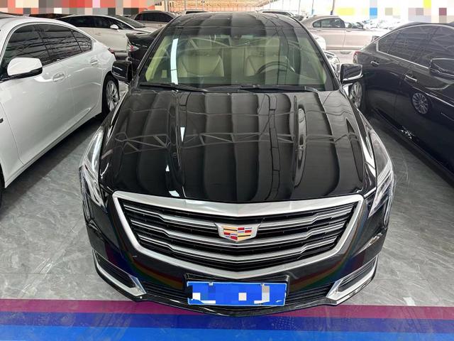 Cadillac XTS