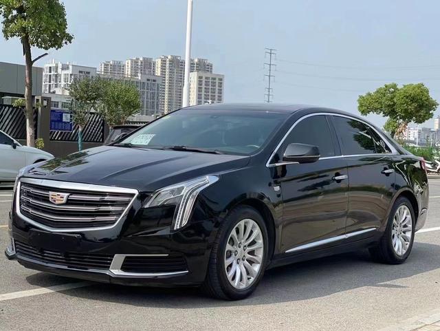 Cadillac XTS