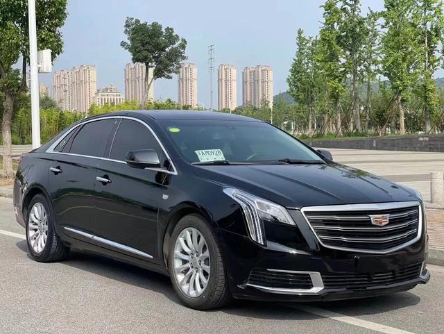 Cadillac XTS