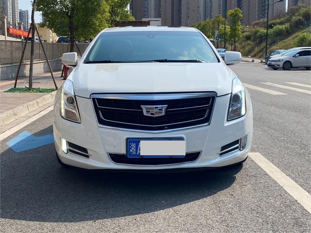 Cadillac XTS