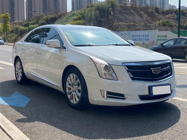 Cadillac XTS