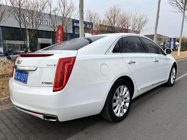 Cadillac XTS