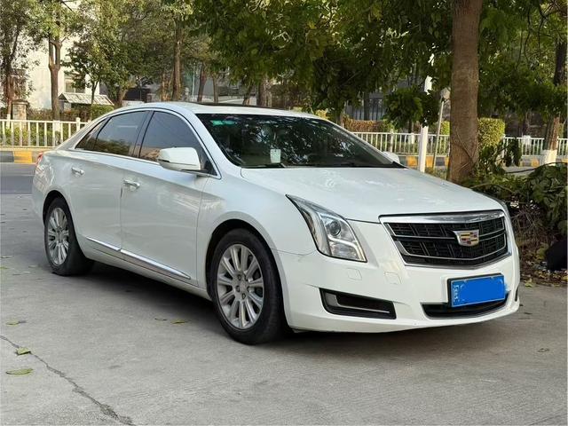 Cadillac XTS