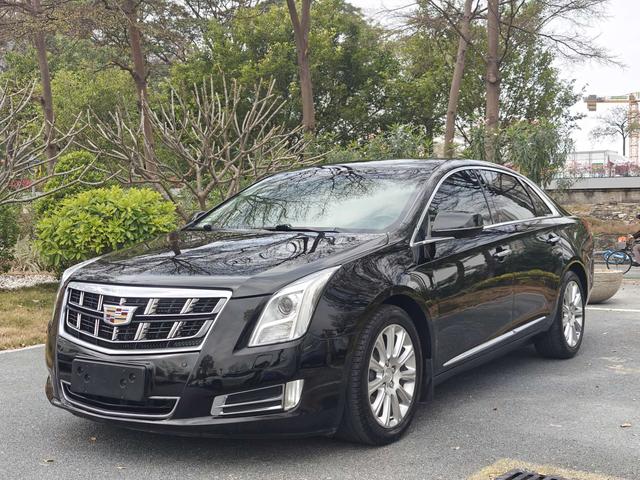 Cadillac XTS