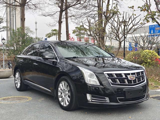 Cadillac XTS