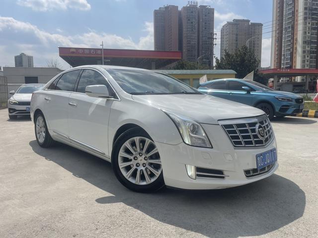 Cadillac XTS