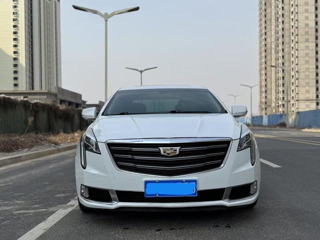 Cadillac XTS