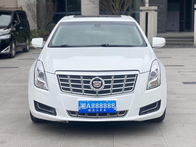 Cadillac XTS