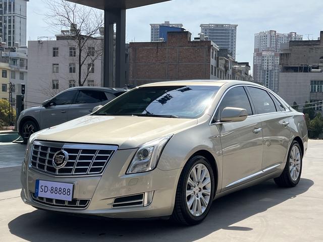 Cadillac XTS