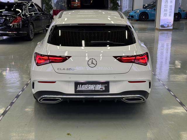 Mercedes-Benz Mercedes CLA