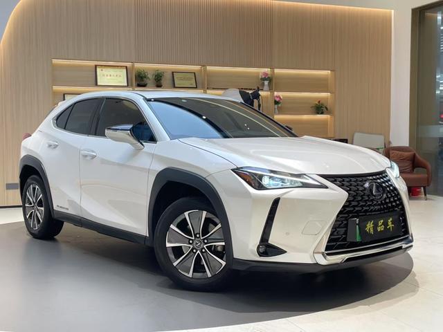 Lexus UX EV