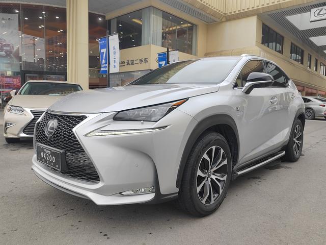 Lexus NX