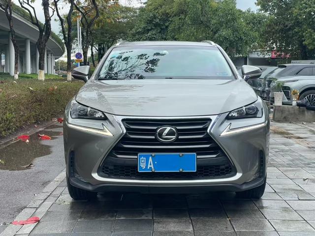 Lexus NX