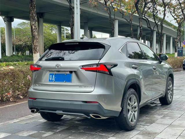 Lexus NX