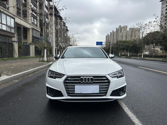 Audi A4L