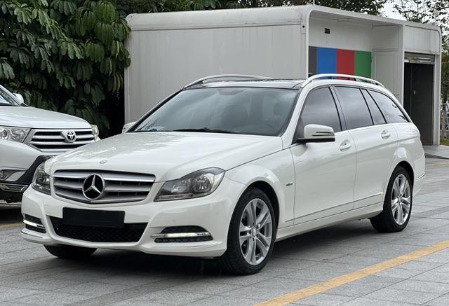 Mercedes-Benz C-Class (imported)