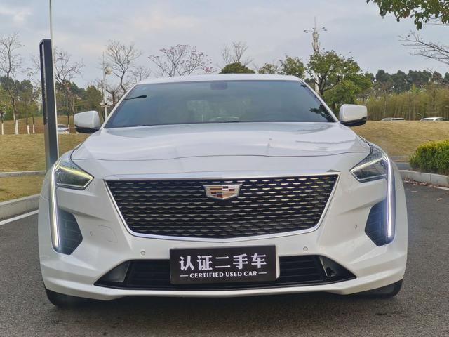 Cadillac CT6