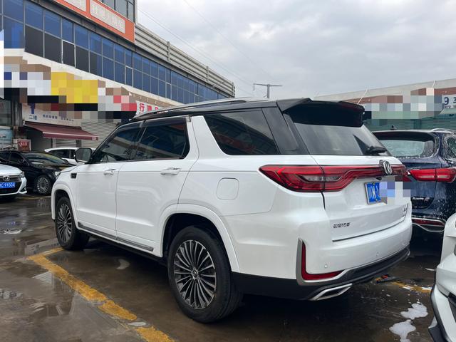 Changan CS95