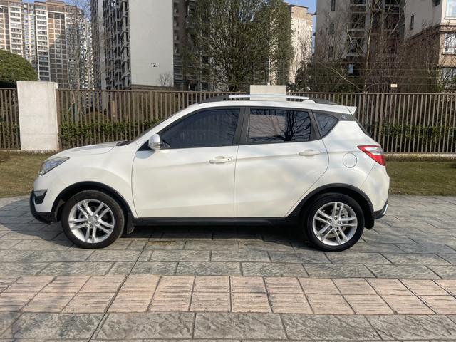 Changan CS35