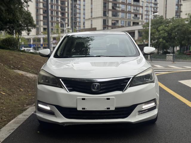 Changan Yuexiang V7