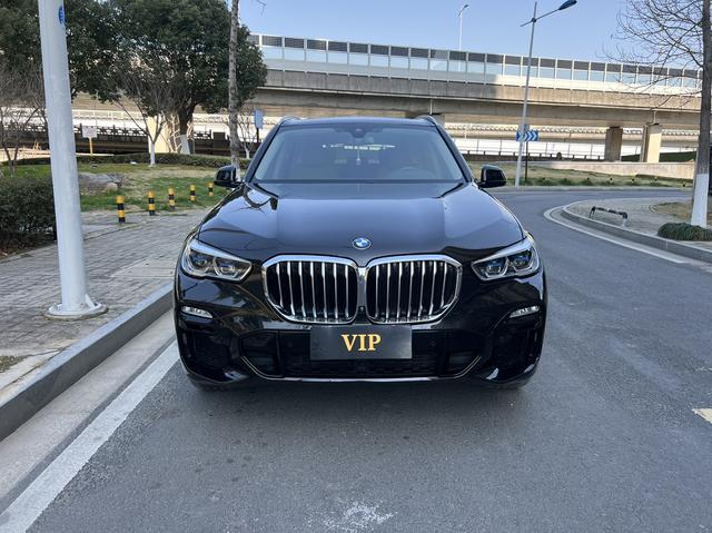 BMW X5 (imported)