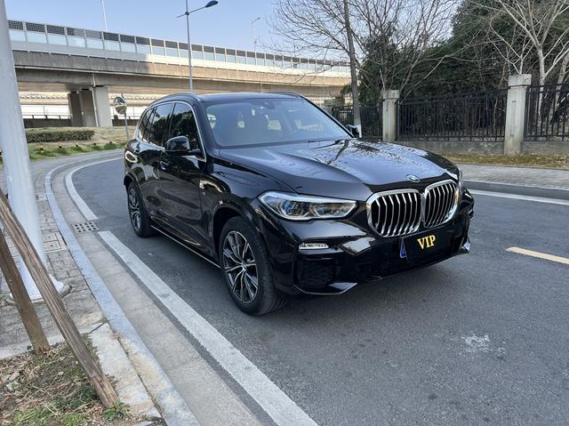 BMW X5 (imported)