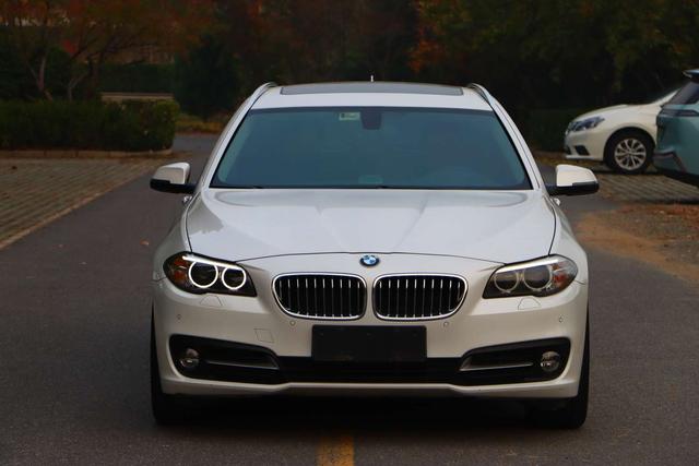 BMW 5 Series (imported)