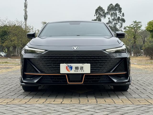 Changan UNI-V