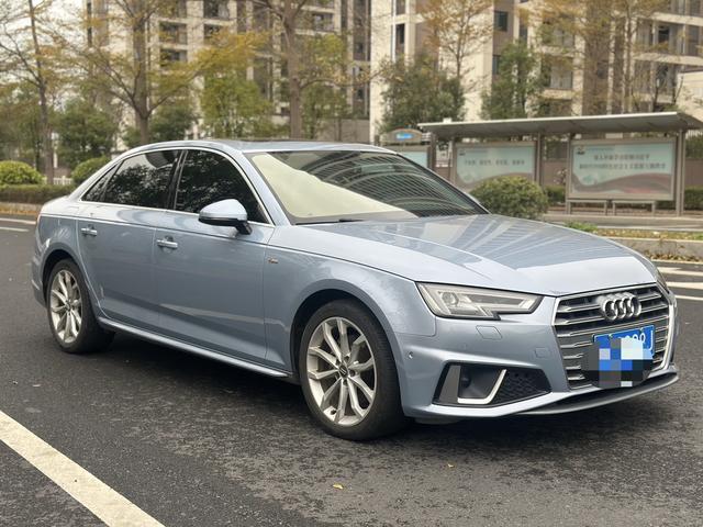 Audi A4L