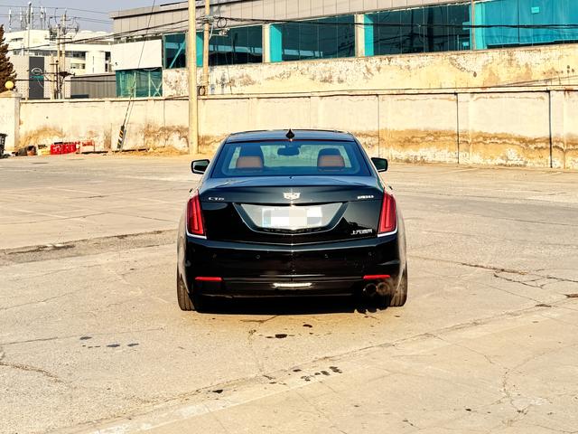 Cadillac CT6