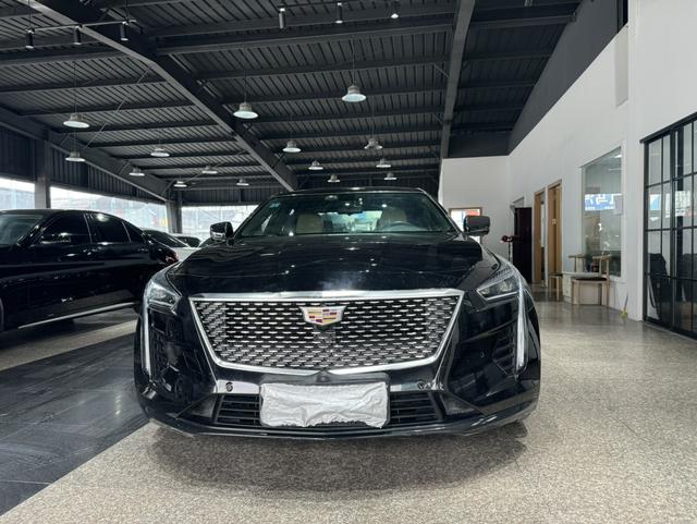 Cadillac CT6