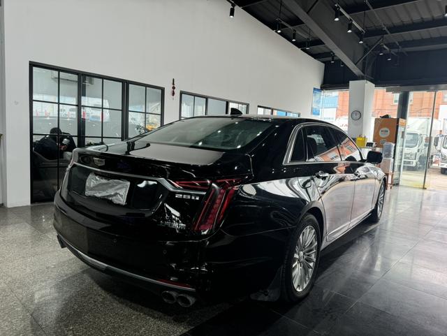 Cadillac CT6