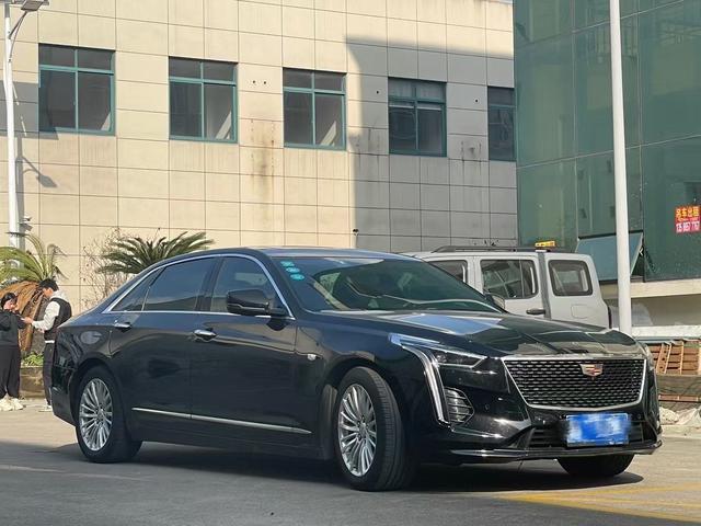 Cadillac CT6