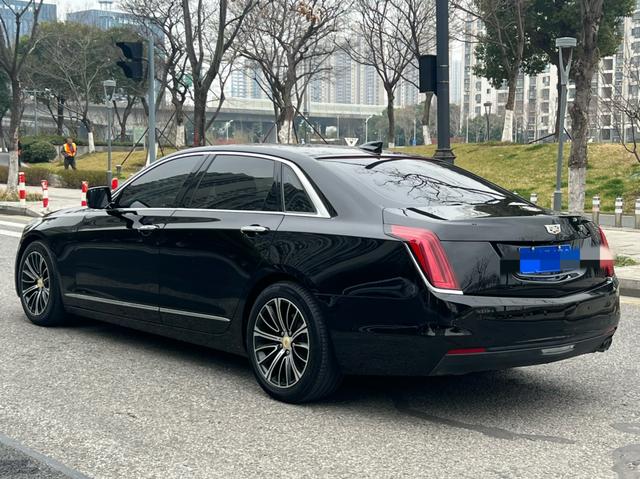 Cadillac CT6