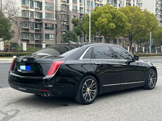 Cadillac CT6