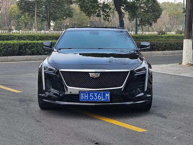 Cadillac CT6