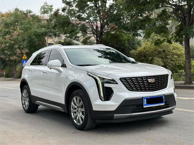 Cadillac XT4