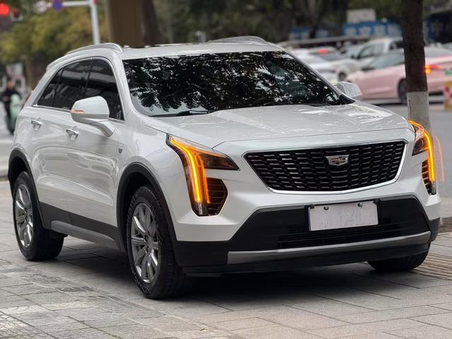 Cadillac XT4