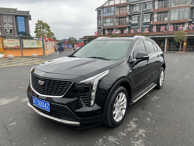 Cadillac XT4